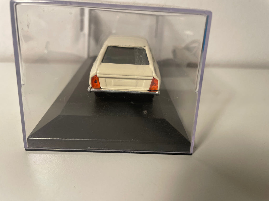 Citroën CX 2400 beige - SOLIDO