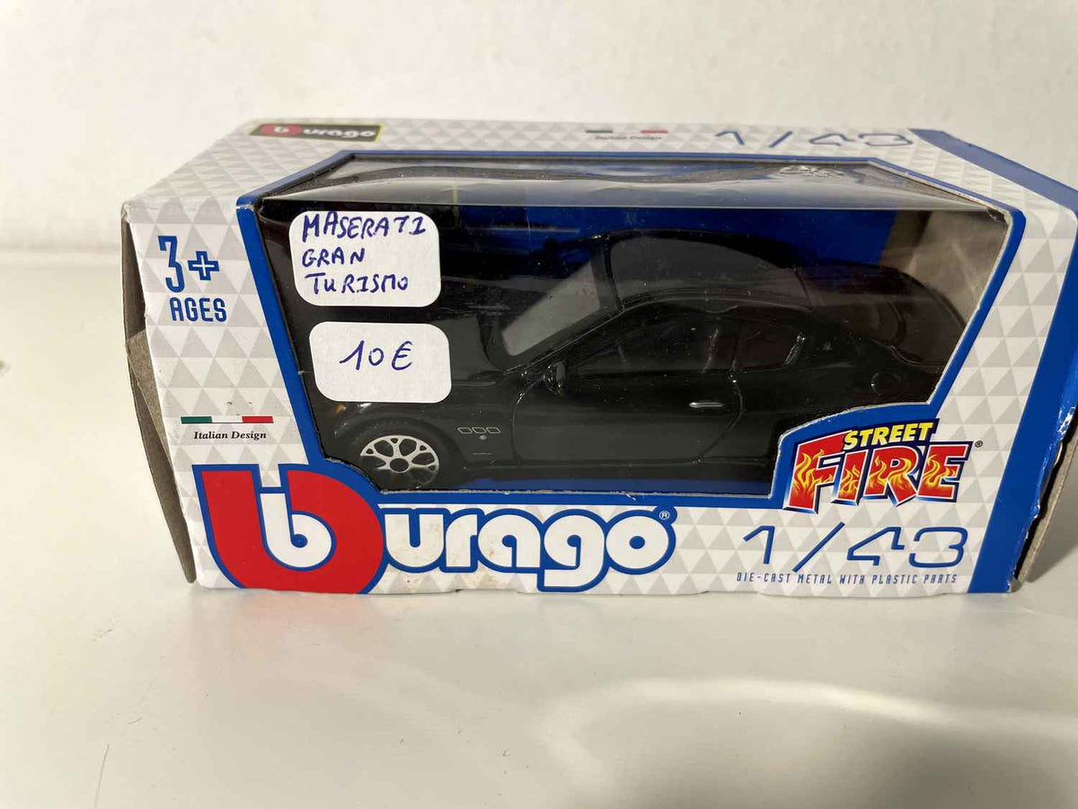 Masérati Gran Turismo noire - Burago