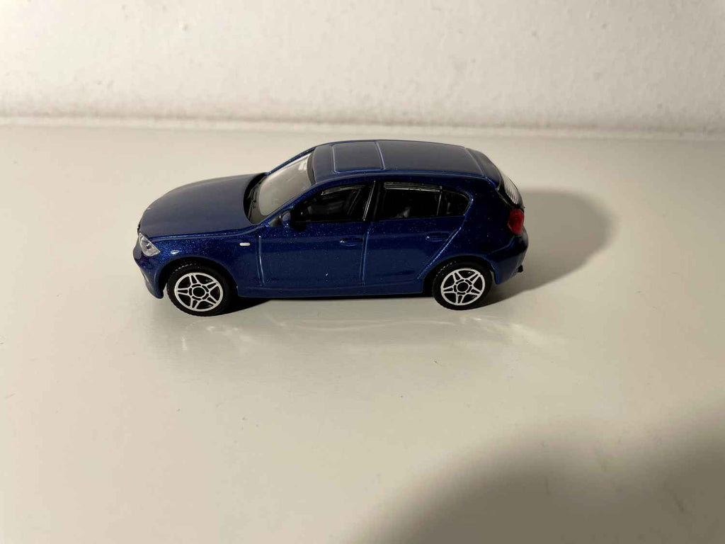 BMW seria 1 niebieska - Burago