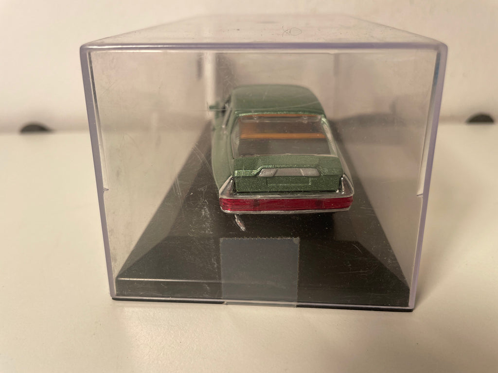 Citroën SM zielona (model dodany na podstawie - pudełko plexi)
