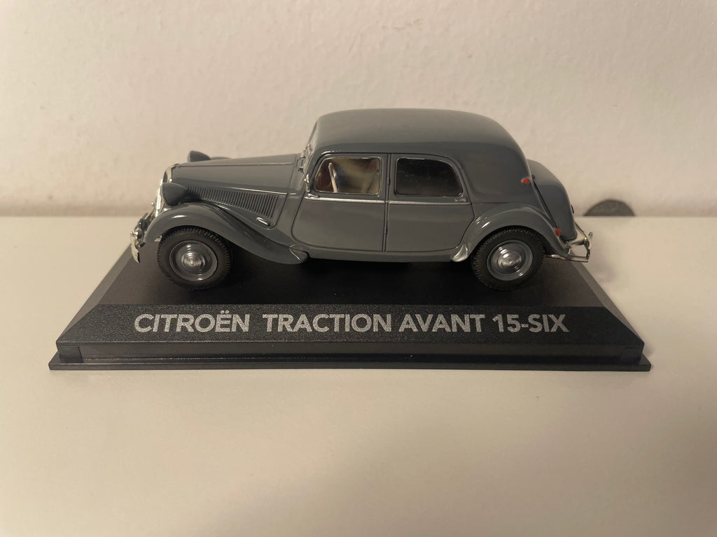 Citroën traction avant 15-six grau (Plexi-Box)