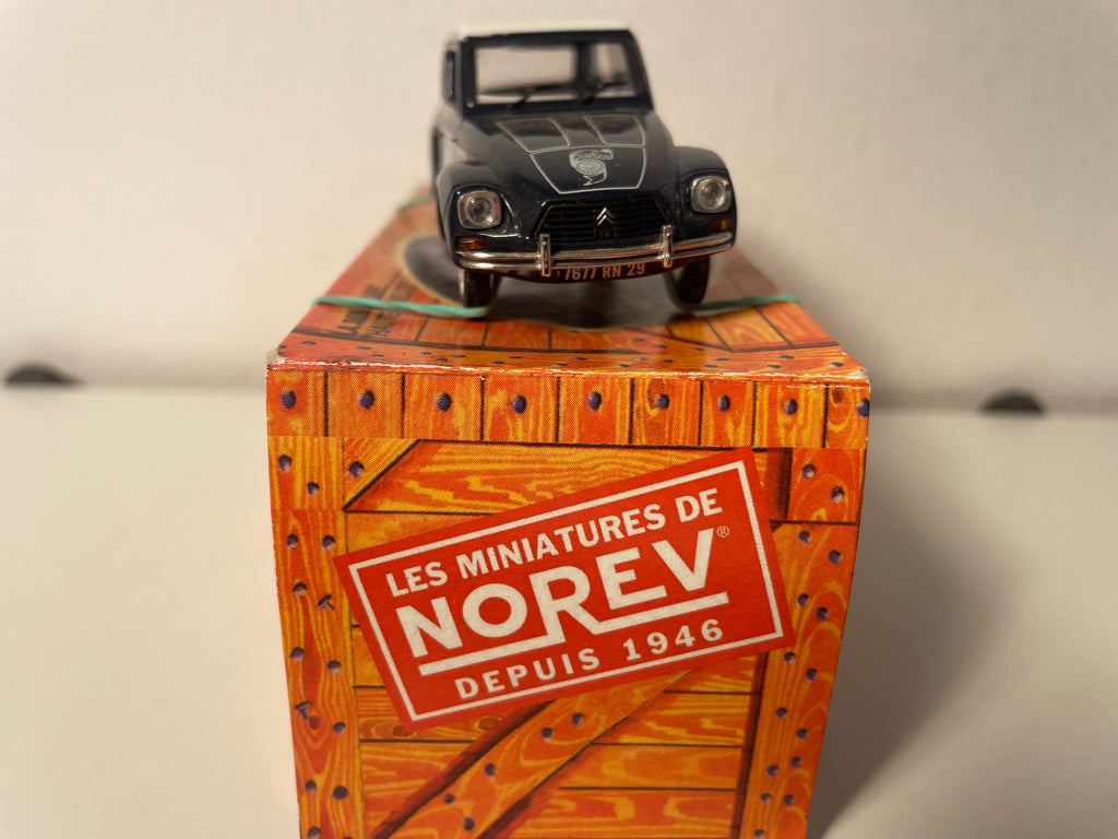 Citroën Dyane Caban dunke Blull an wäiss Dach - NOREV (Auto an Kartonkëscht)