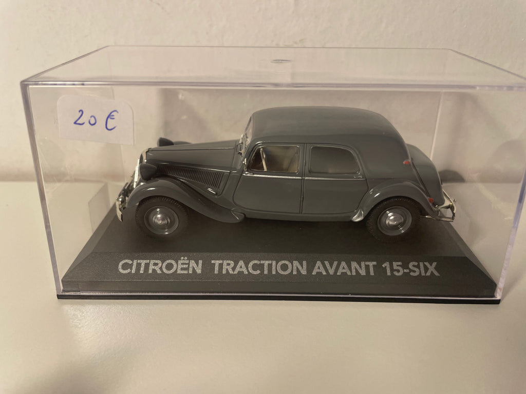 Citroën traction avant 15-six grau (Plexi-Box)