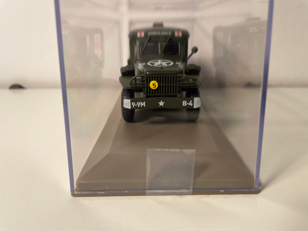 Vehículo militar Dodge WC54 (ambulancia)