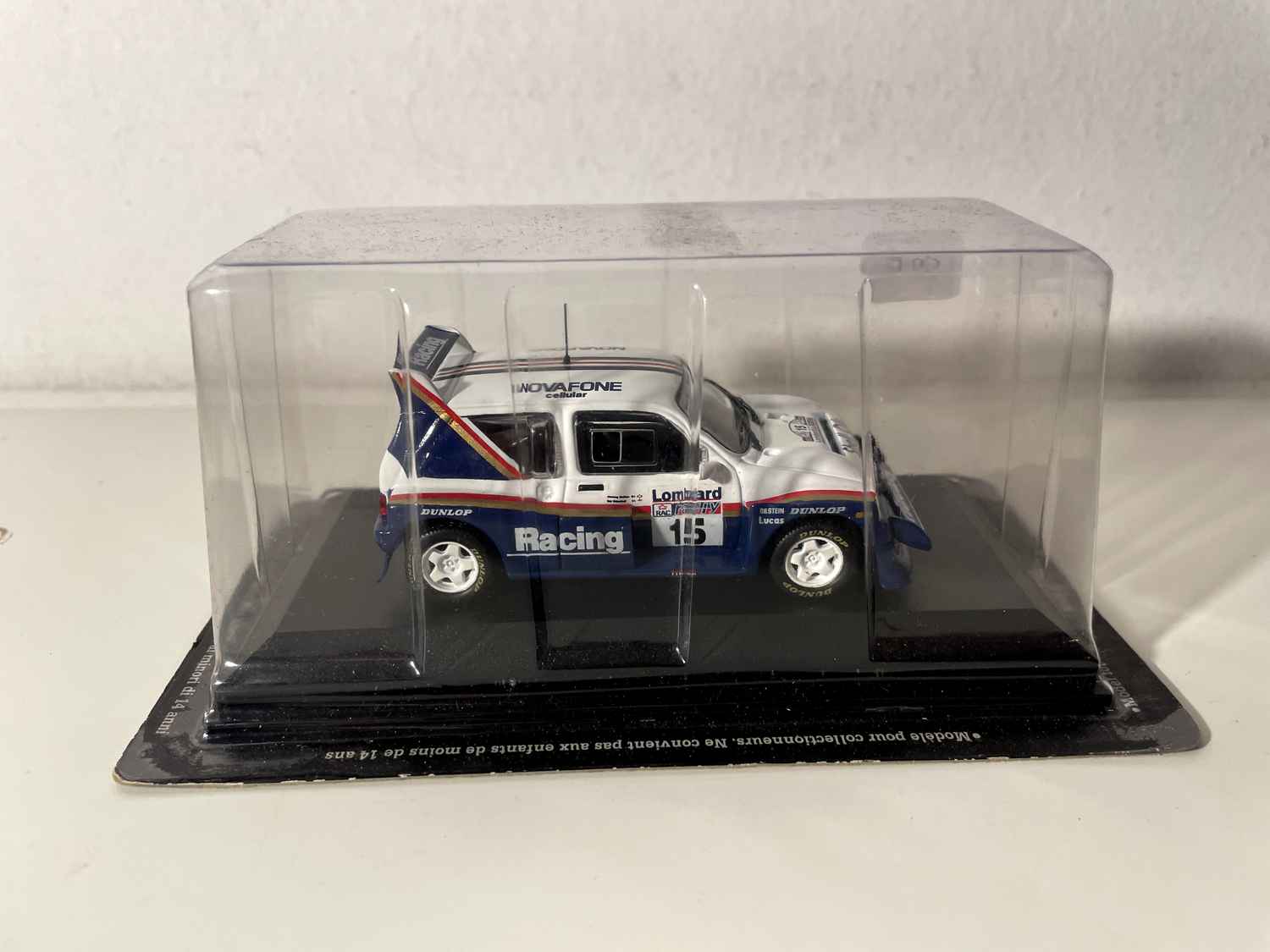 Lancia Stratos czerwony, czarny i biały numer 4 - Rajd San-Rémo 1978