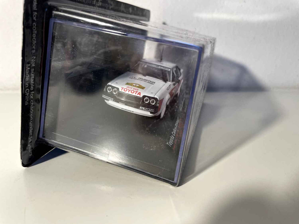 Toyota Celica 2000GT Weiß und Rot Nummer 5 - Rallye der 1000 Pisten 1979