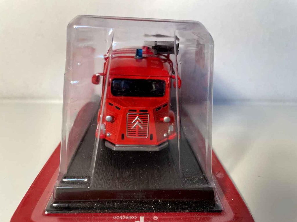Citroën typ H integral Van czerwony FIREFIGHTERS z 1947 roku (Del Prado)