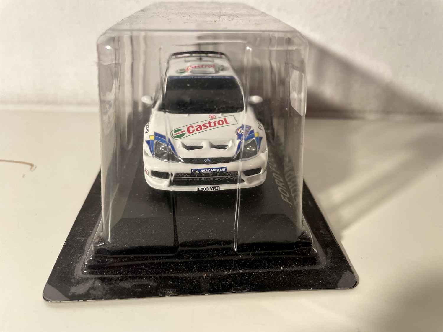 Ford Focus WRC bianca, blu e nera numero 4 - Rally dell'Acropoli del 2003