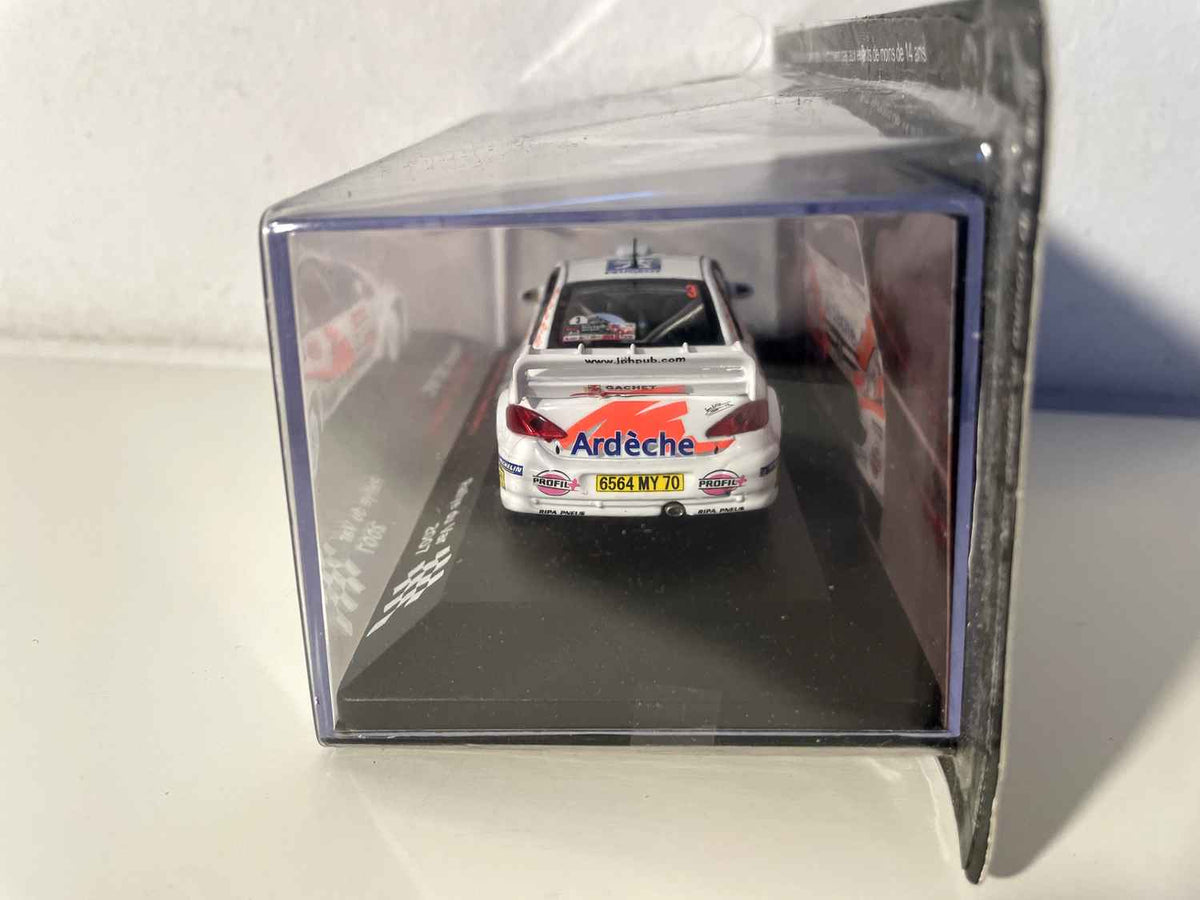 Peugeot 307 WRC wäiss Nummer 3 - Rallye du Var 2007
