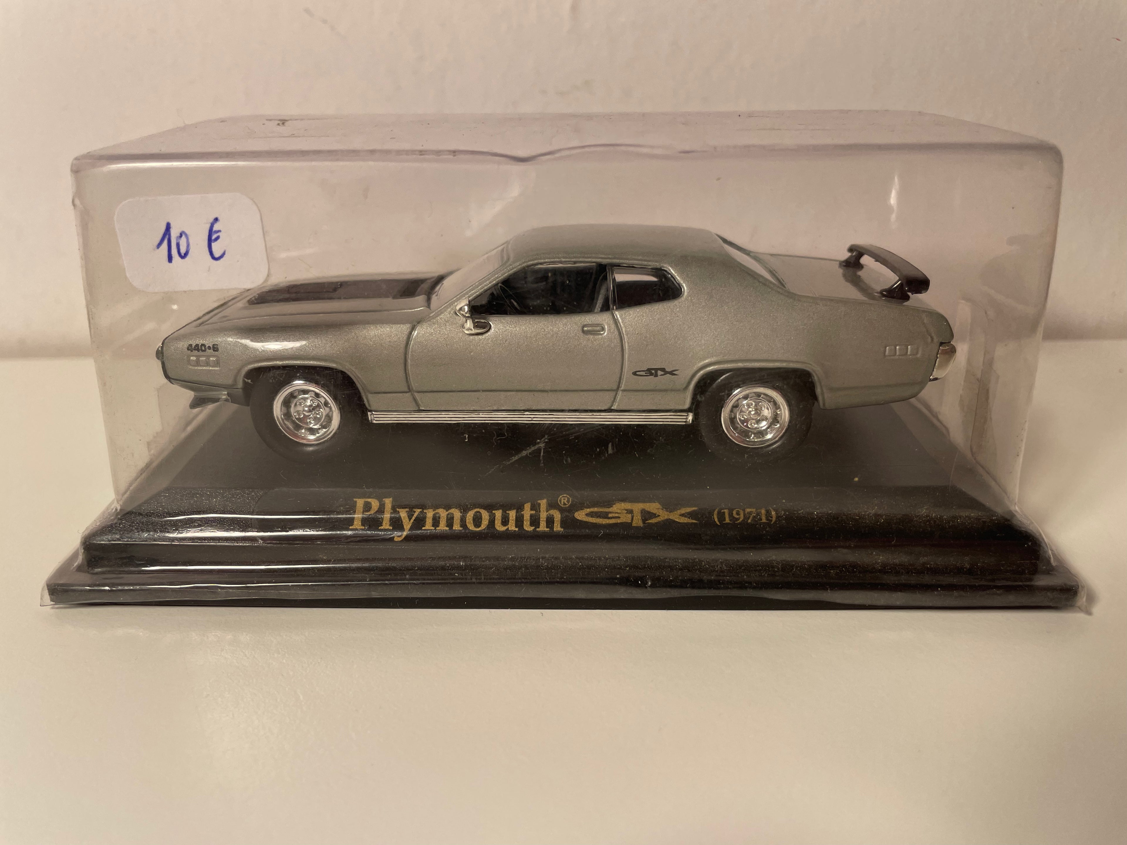 1971 Gray Plymouth GTX (Amerikaneschen Auto)