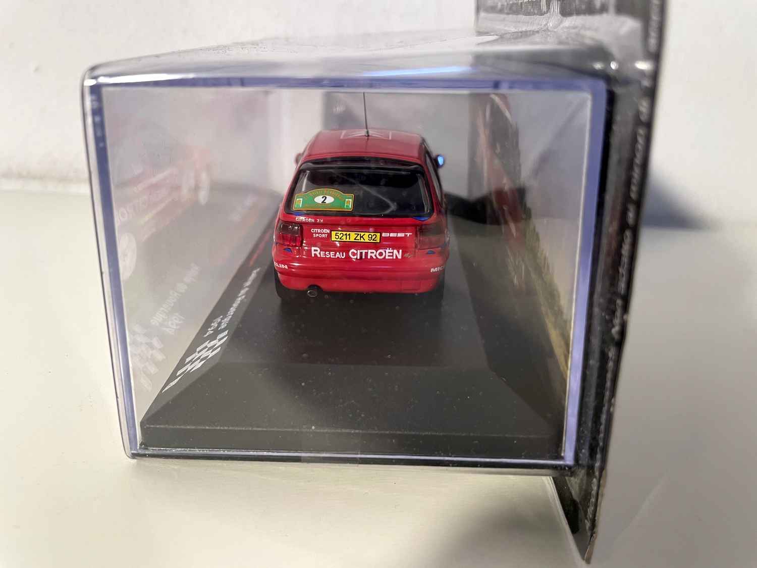 Citroën ZX 16V rood nummer 2 - Rallye van Rouergue 1994