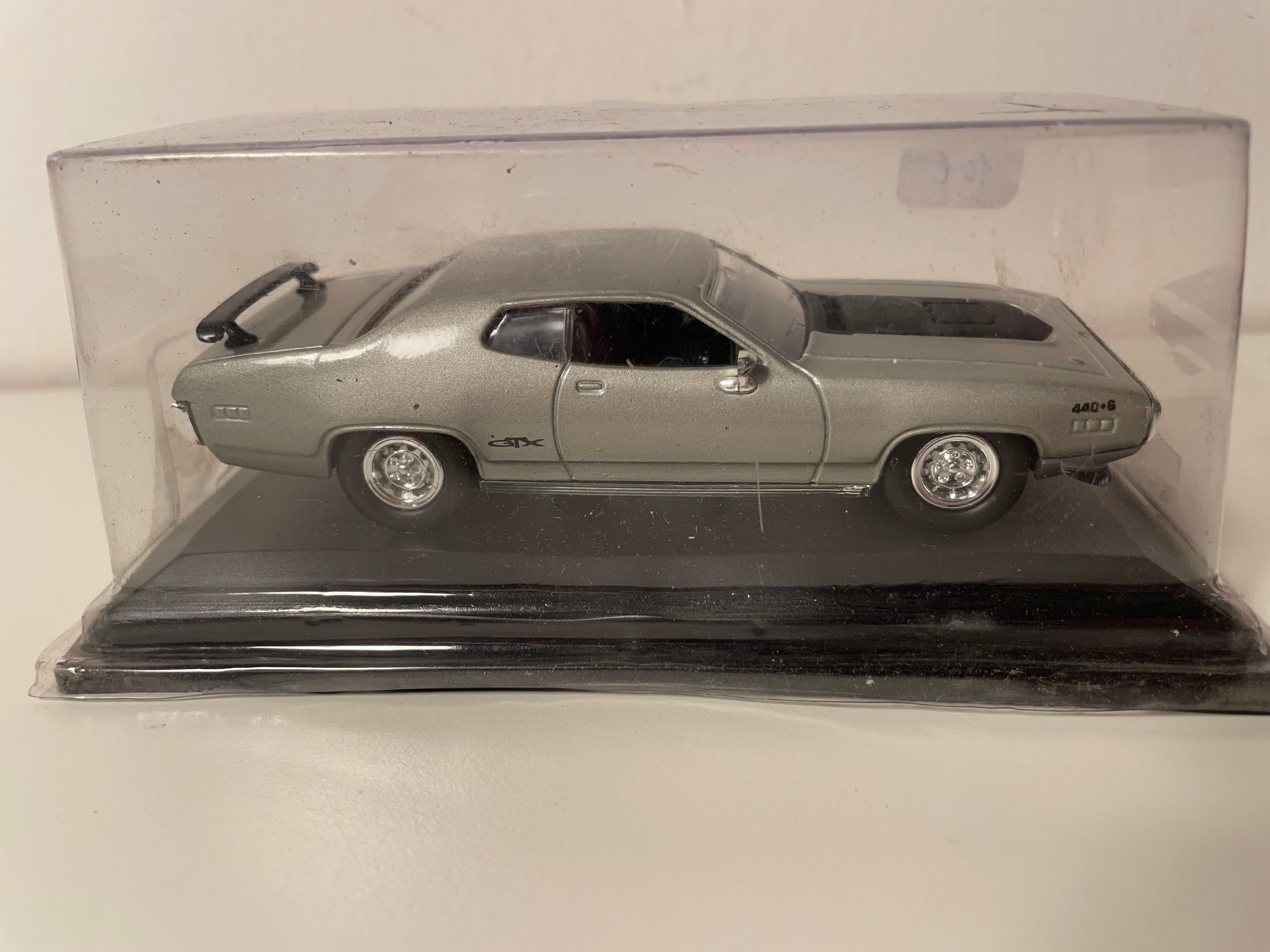 1971 Gray Plymouth GTX (Amerikaneschen Auto)