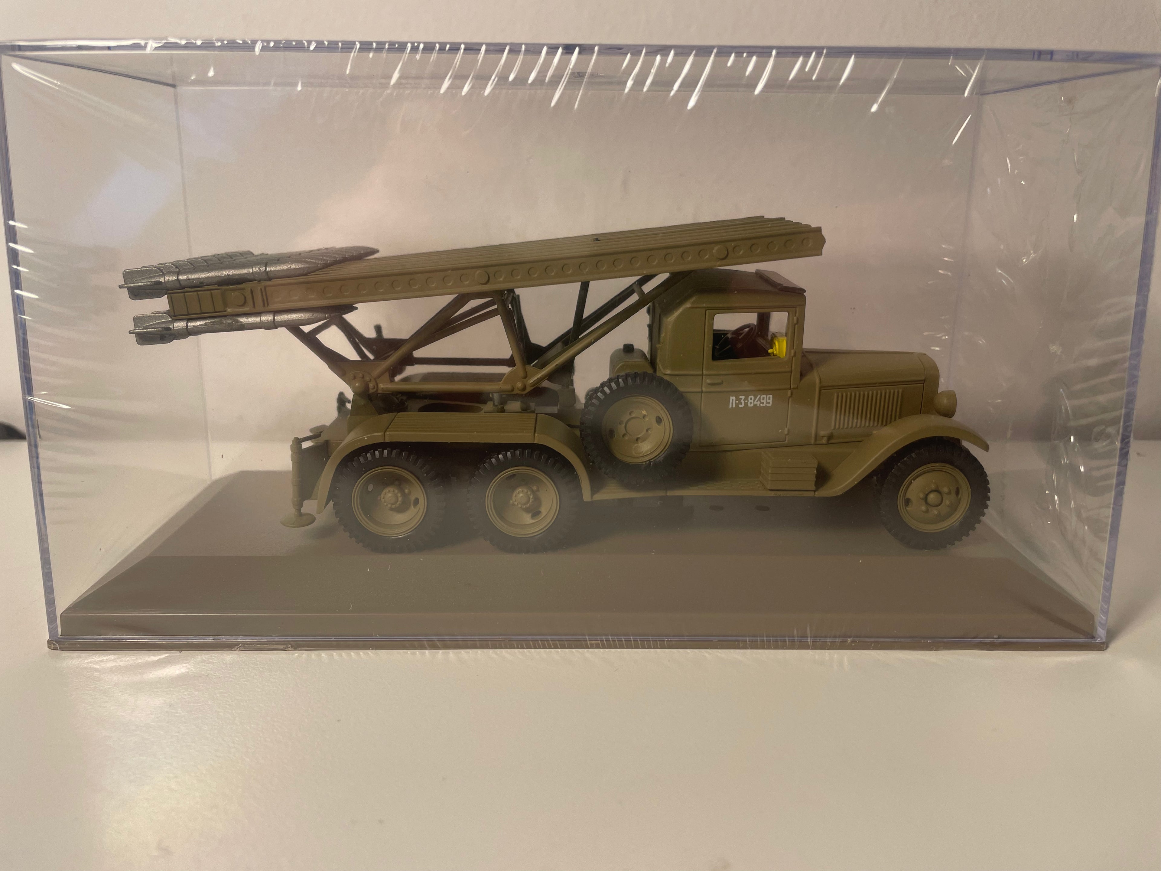 Vehículo militar ZIS-6/BM-13 Katioucha