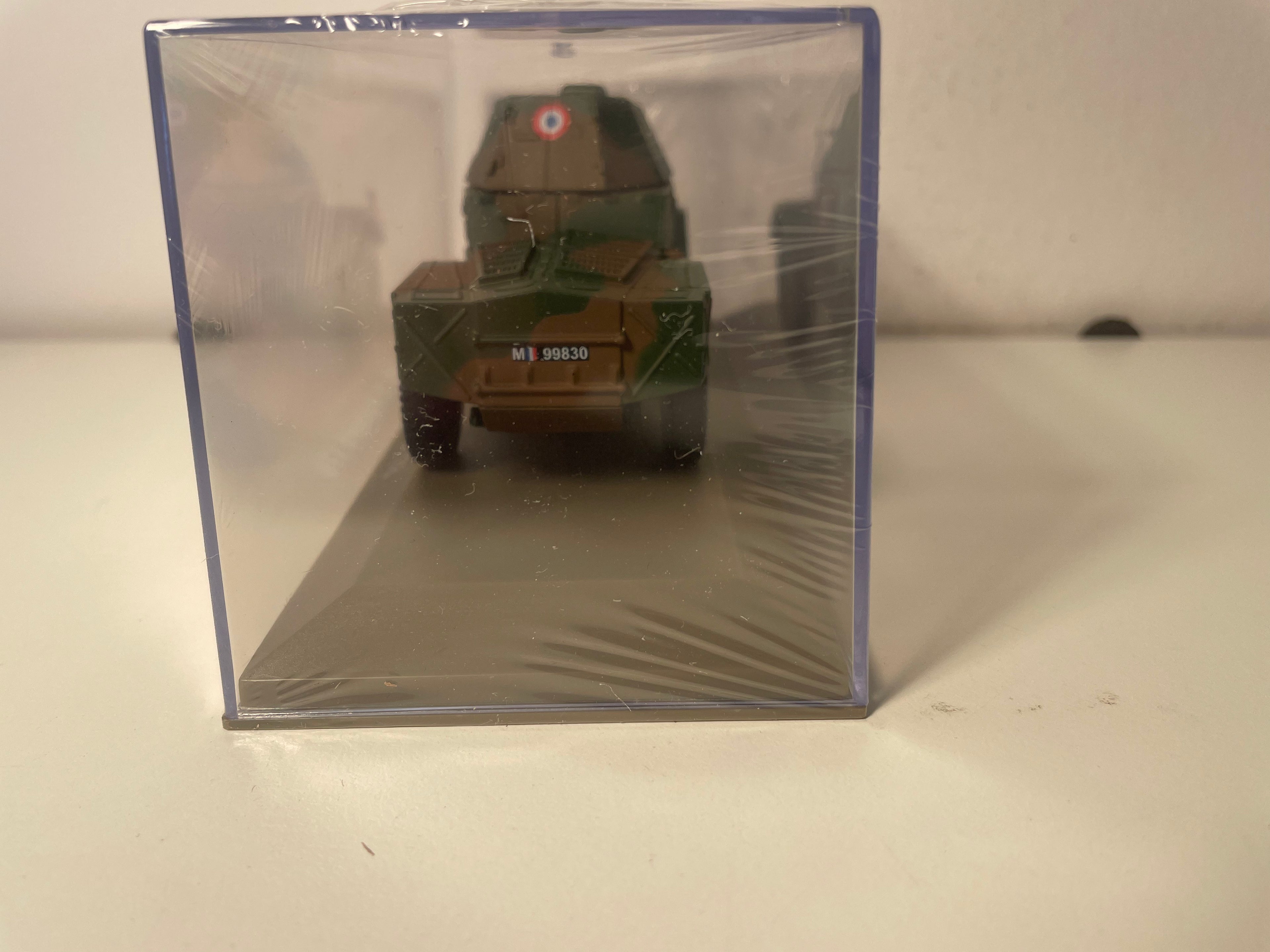 Veículo militar AMD 35 Panhard 178 (tanque) - Atlas