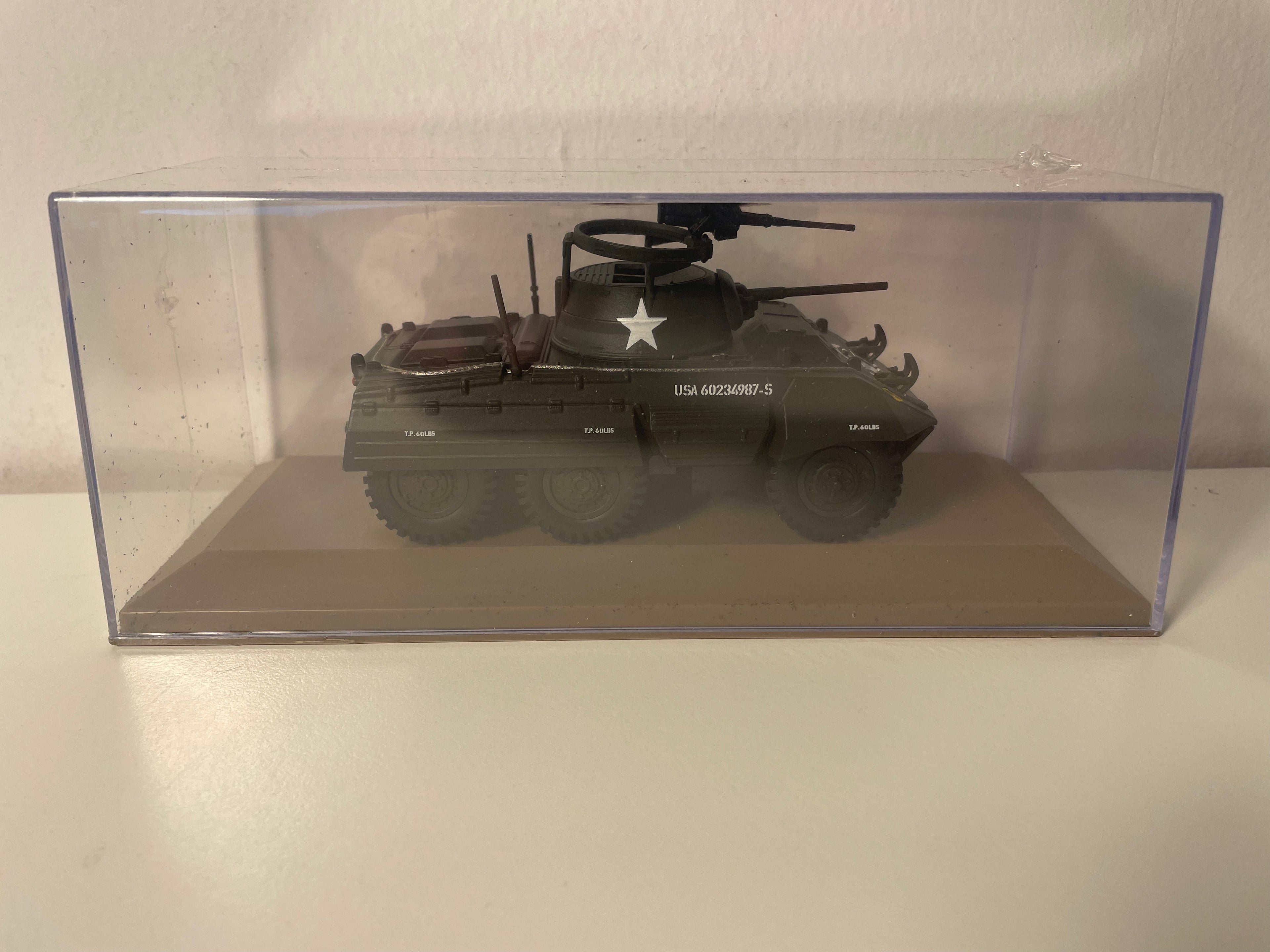 Veículo militar Carro blindado M8 (cisterna) - Atlas