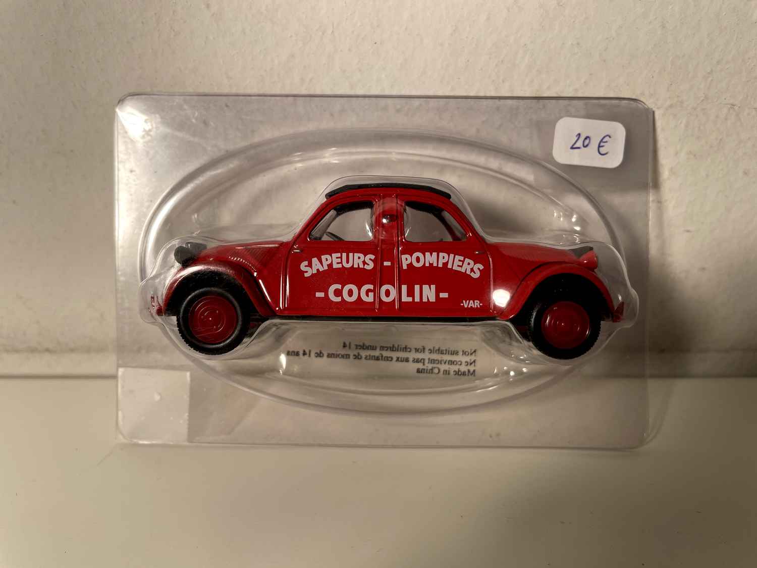 Citroën 2 CV COGOLIN red FIREFIGHTERS Norev (in blister pack)