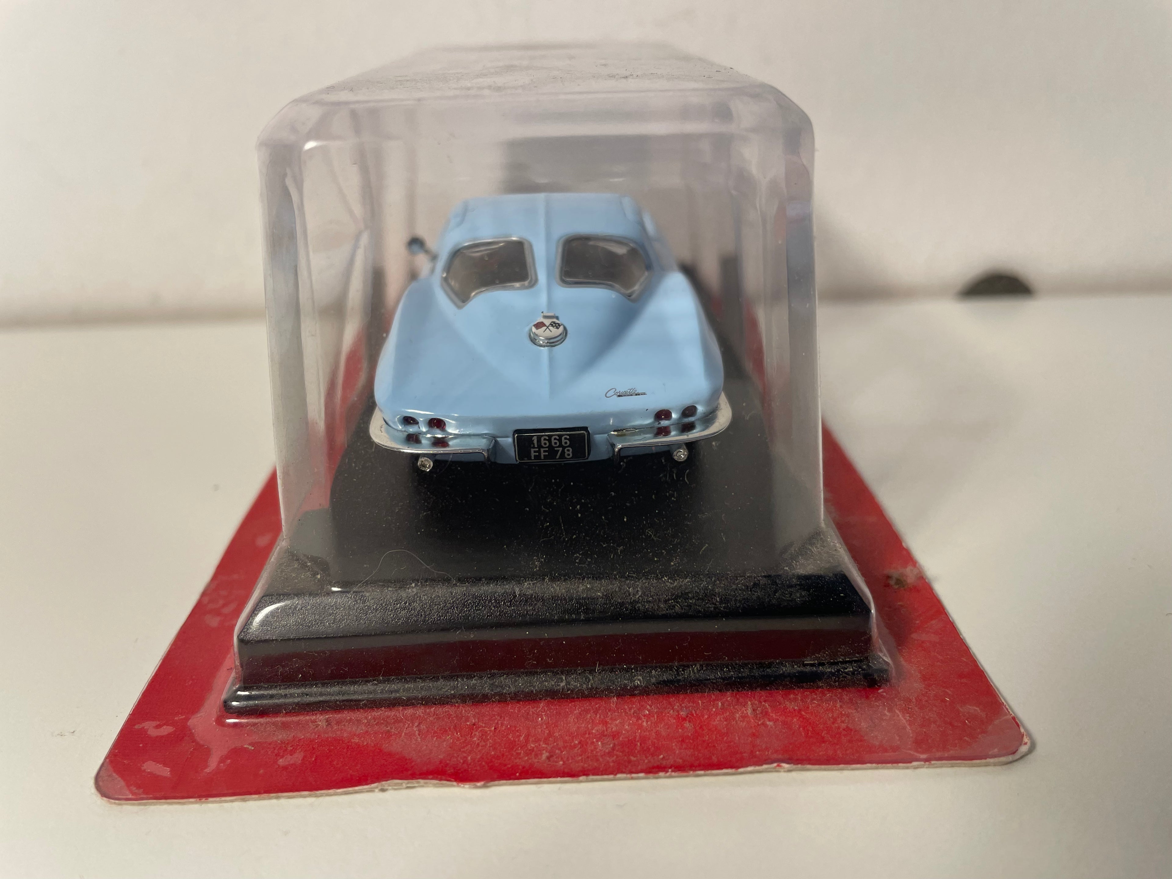 Chevrolet Stingray Azul Claro de 1963 - Auto Plus (Carro Americano)