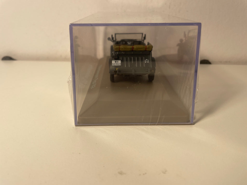 Militärfahrzeug Kübelwagen Typ 82