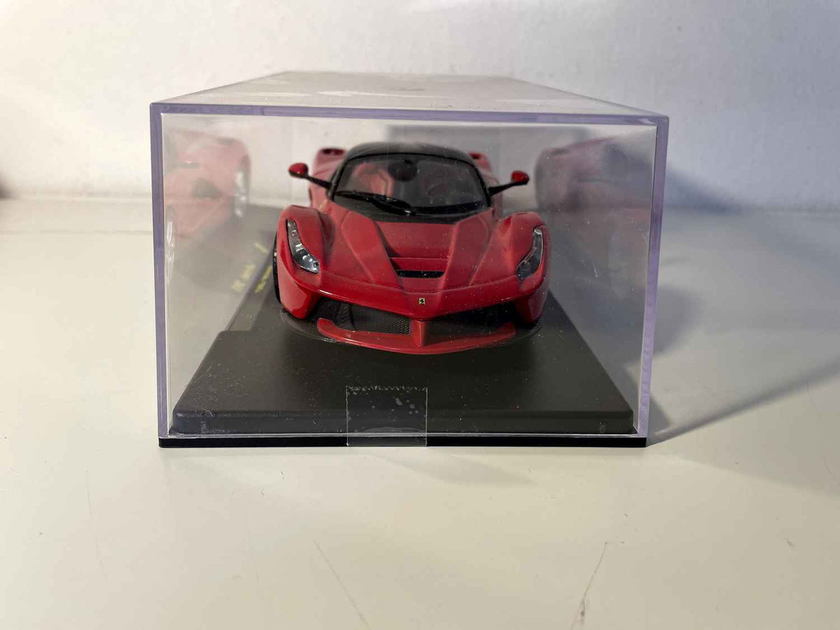 2013 Ferrari LaFerrari Red - BURAGO (scale: 1/24)
