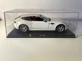 Ferrari FF blanche de 2011 - BURAGO (échelle: 1/24ème)