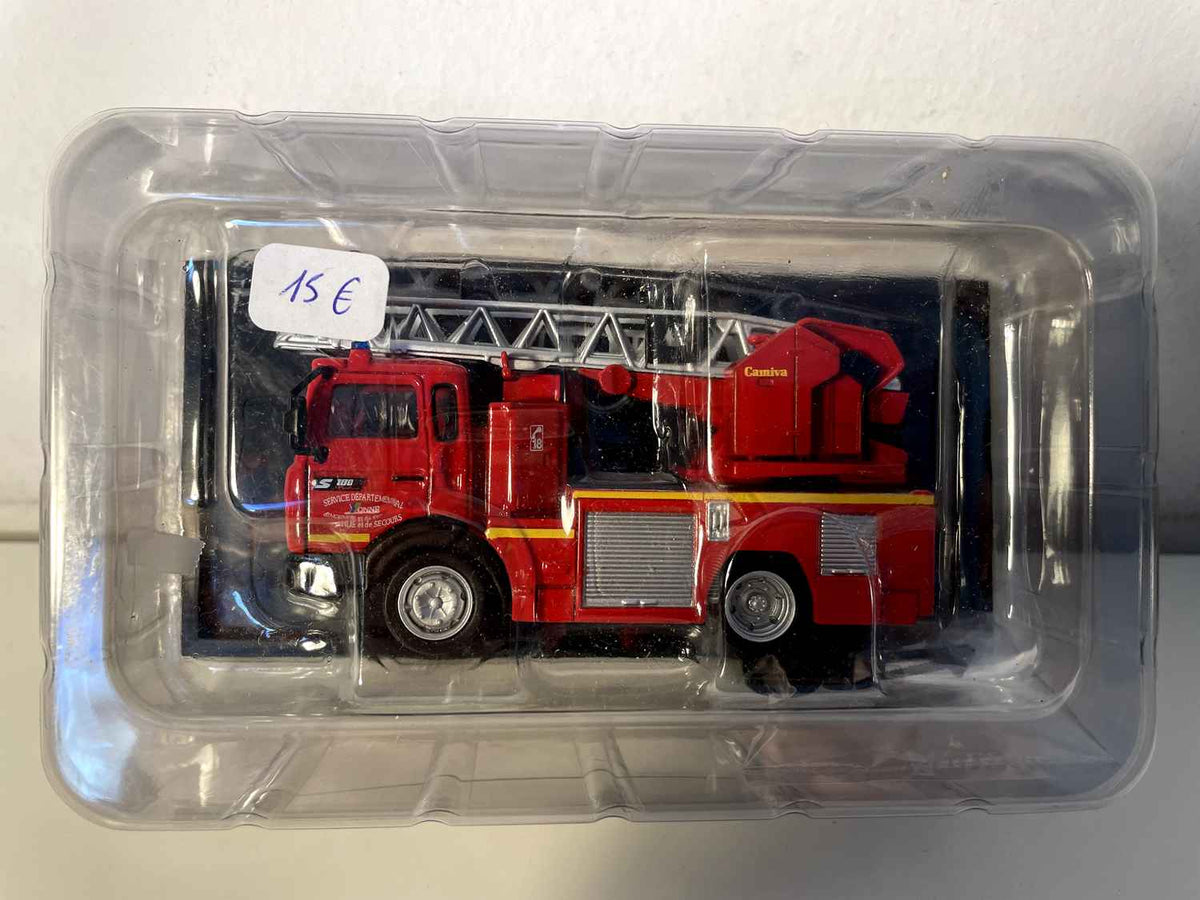 FEEMWAGEN Renault Camiva EPSA 18 m aus 2001