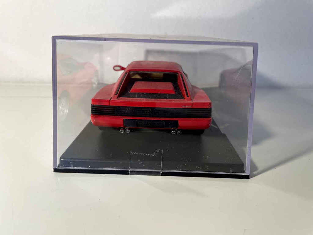 1984 Red Ferrari Testarossa - BURAGO (scale: 1/24)