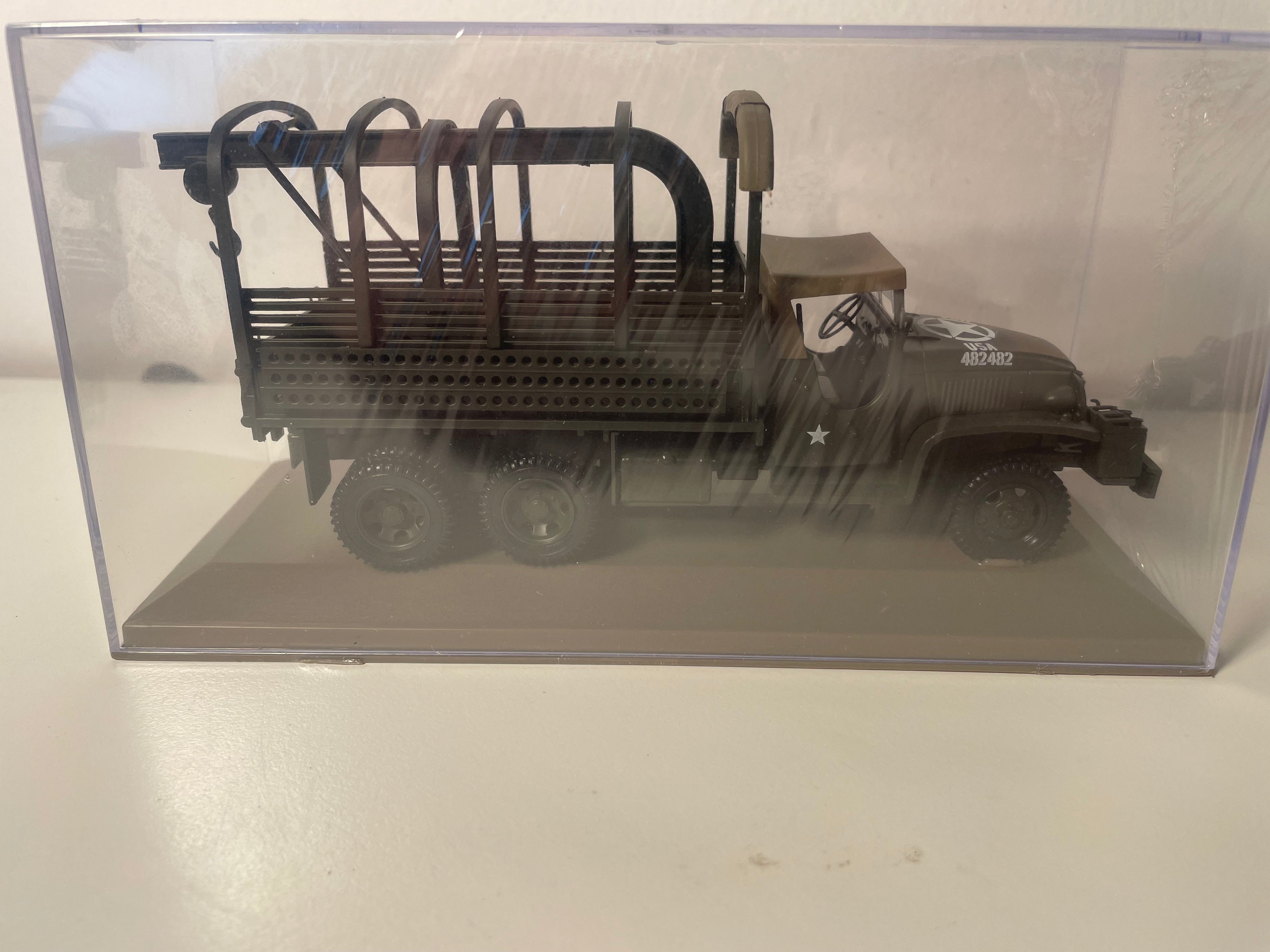 Véhicule militaire GMC CCKW 353 de dépannage