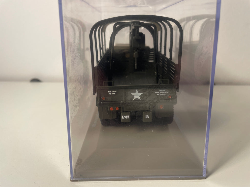 Véhicule militaire GMC CCKW 353 de dépannage