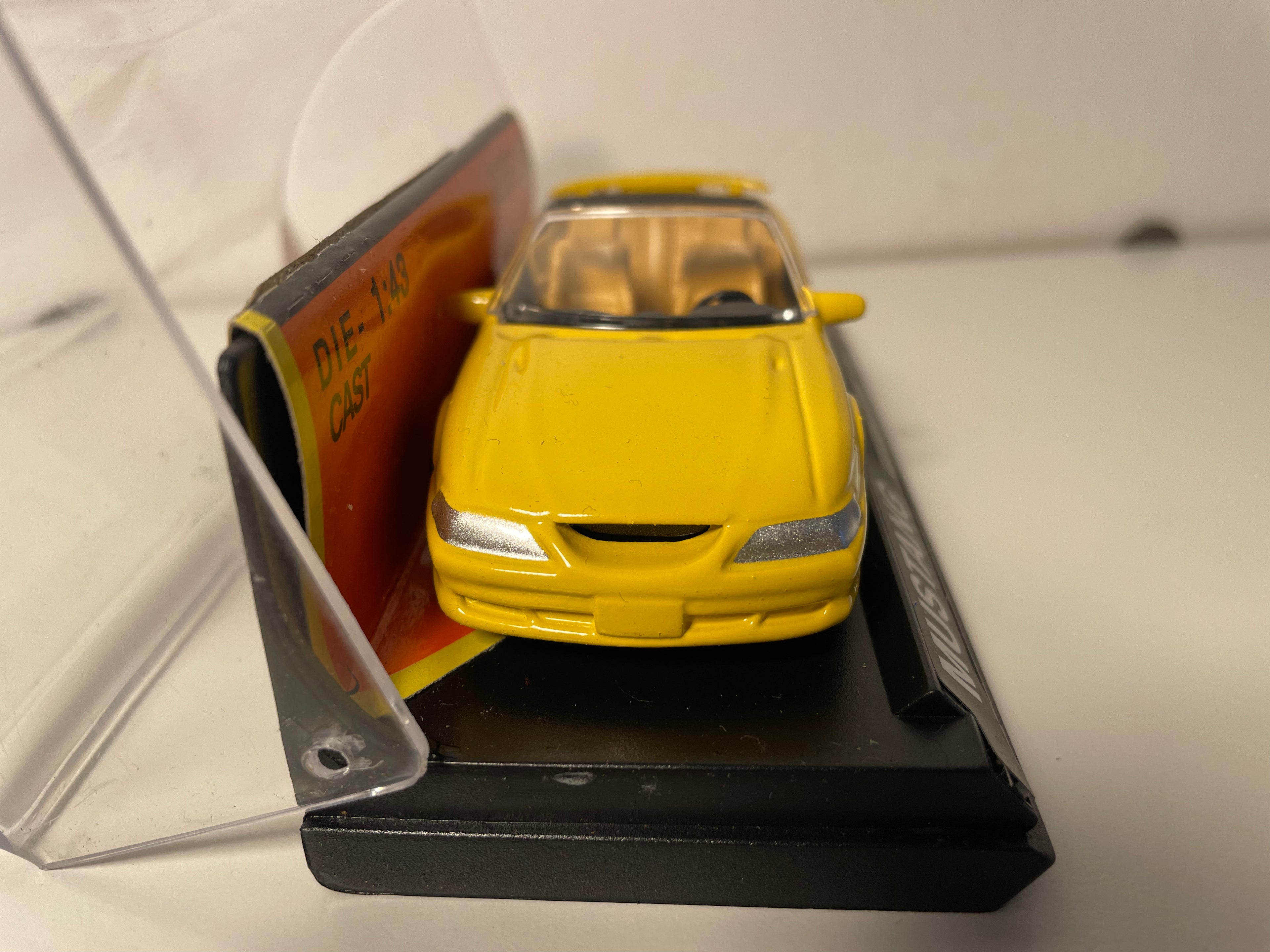 1994 Yellow Ford Mustang GT Convertible (American Car)
