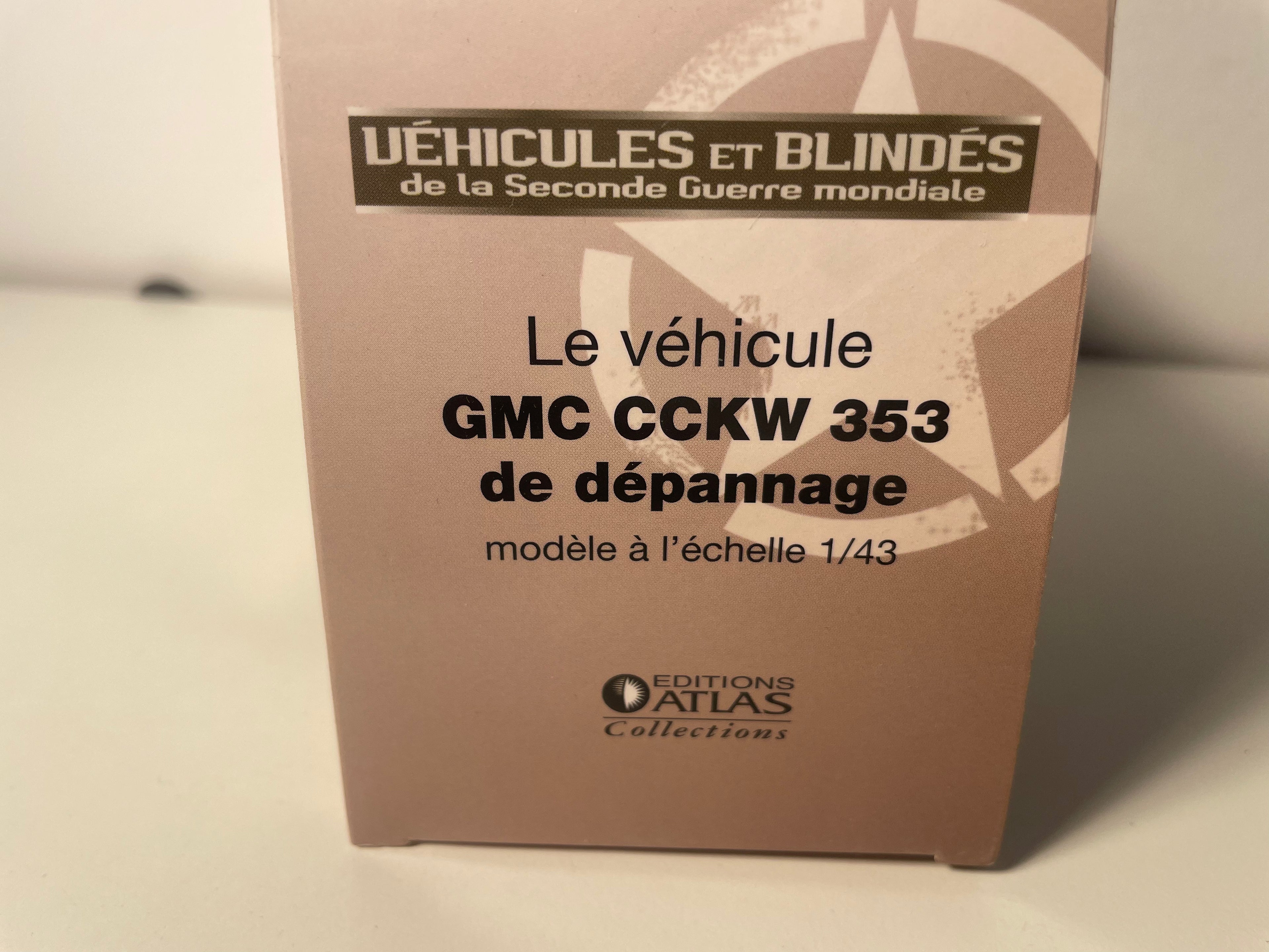Véhicule militaire GMC CCKW 353 de dépannage