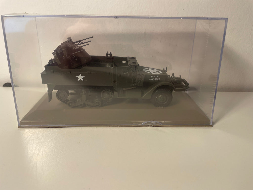 Véhicule militaire Multiple Gun Motor Carriage M16