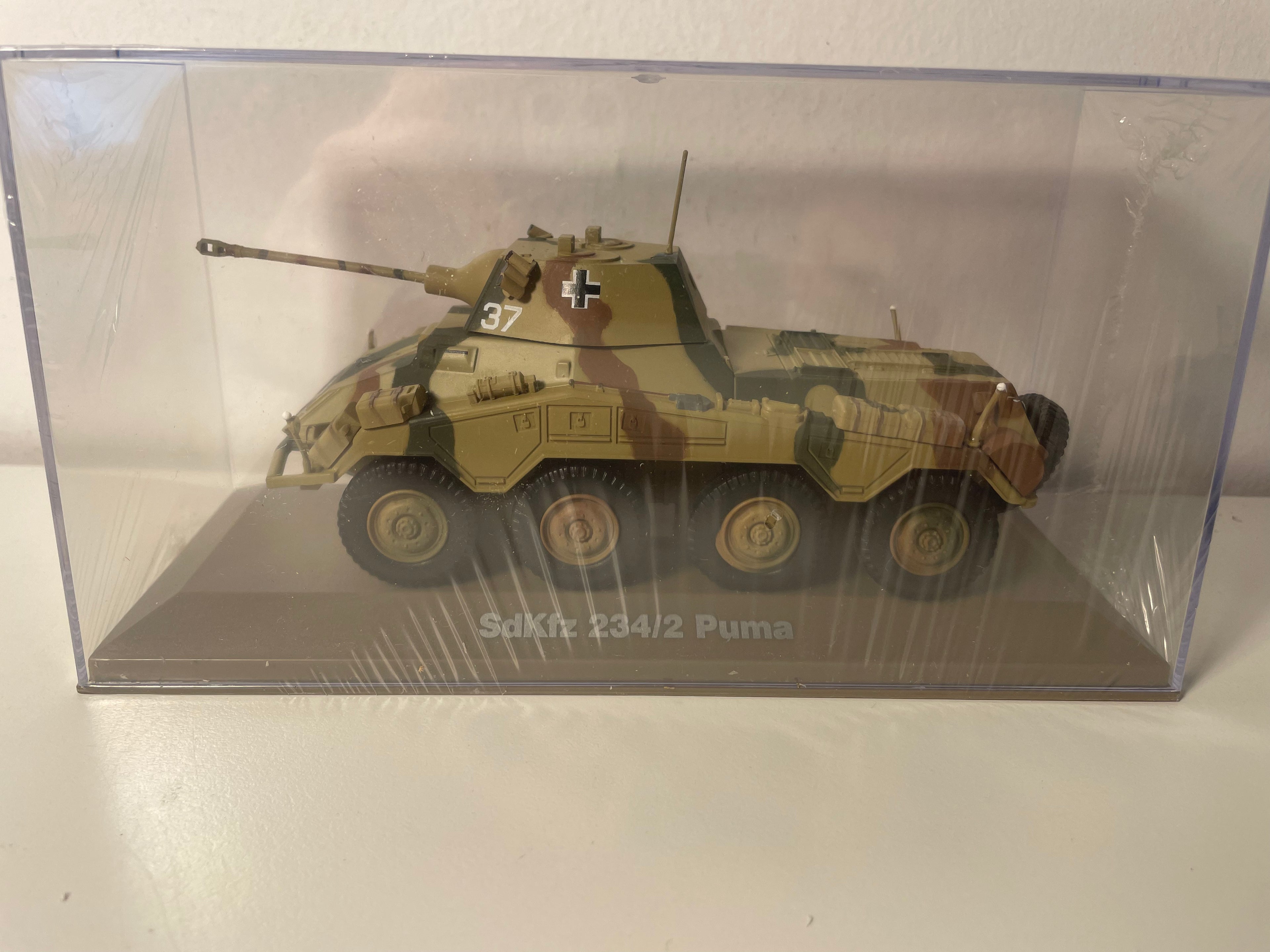 Veículo militar SdKfz 234/2 Puma (tanque) - Atlas