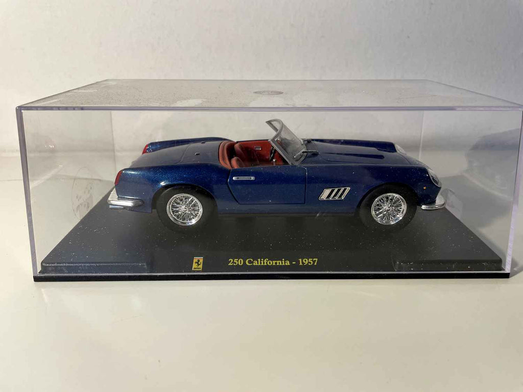 Ferrari 250 California azul de 1957 - BURAGO (escala: 1/24)