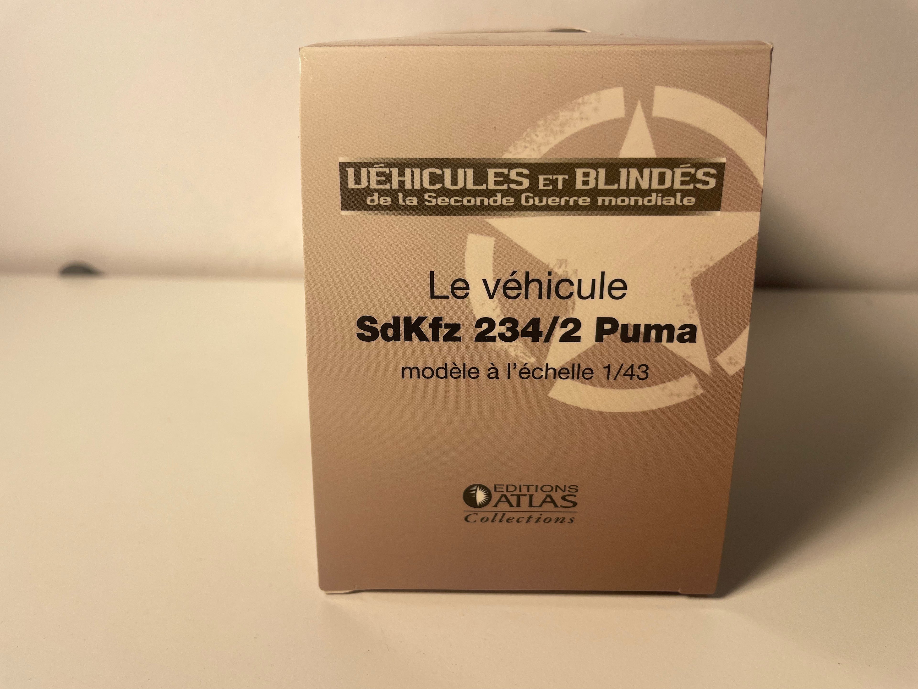 Veicolo militare SdKfz 234/2 Puma (carro armato) - Atlas