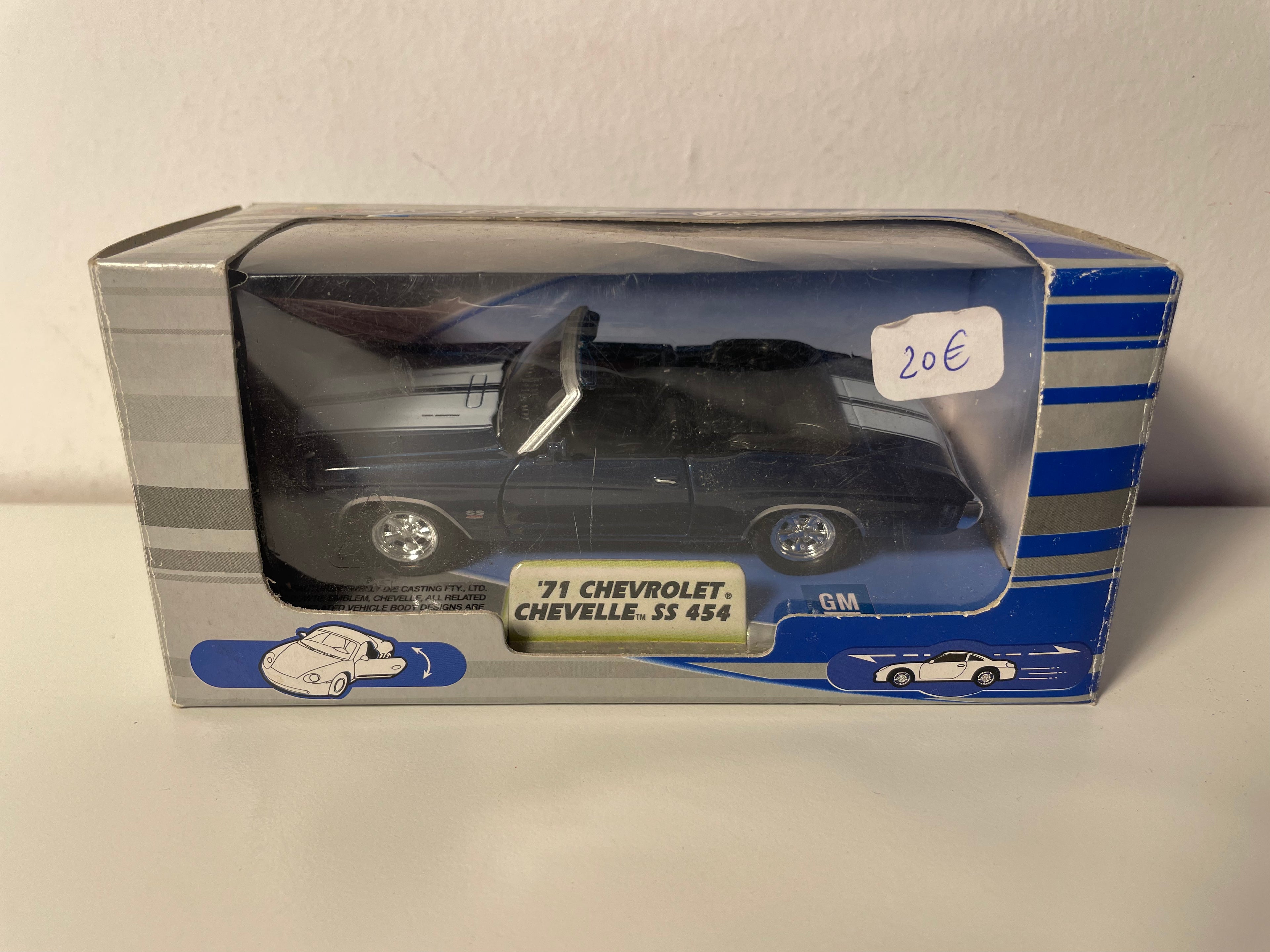Chevrolet Chevelle SS 454 bleue et blanche - Welly (voiture américaine)
