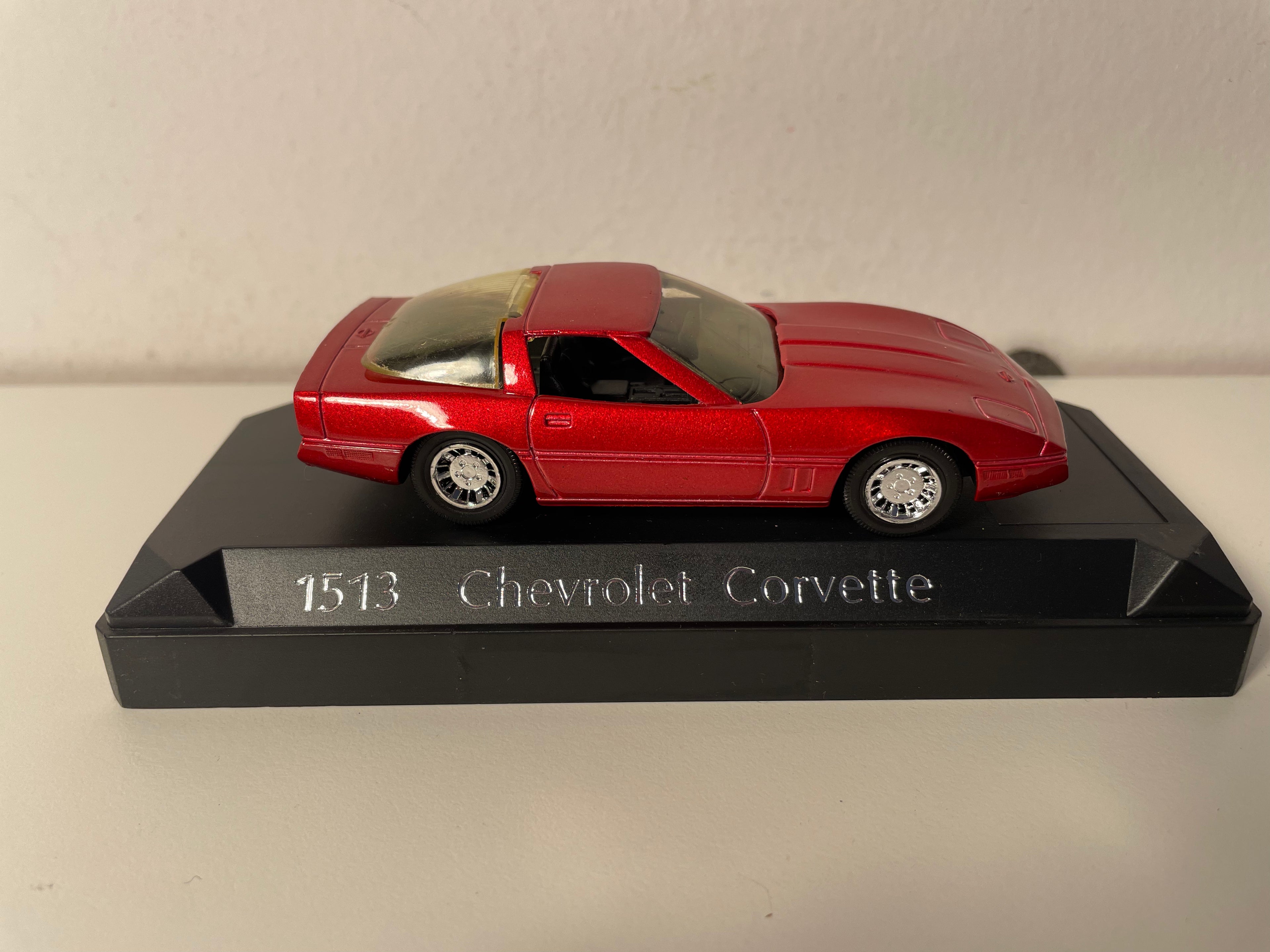 Corvette Chevrolet vermelha - Solido referência 1513 (carro americano)