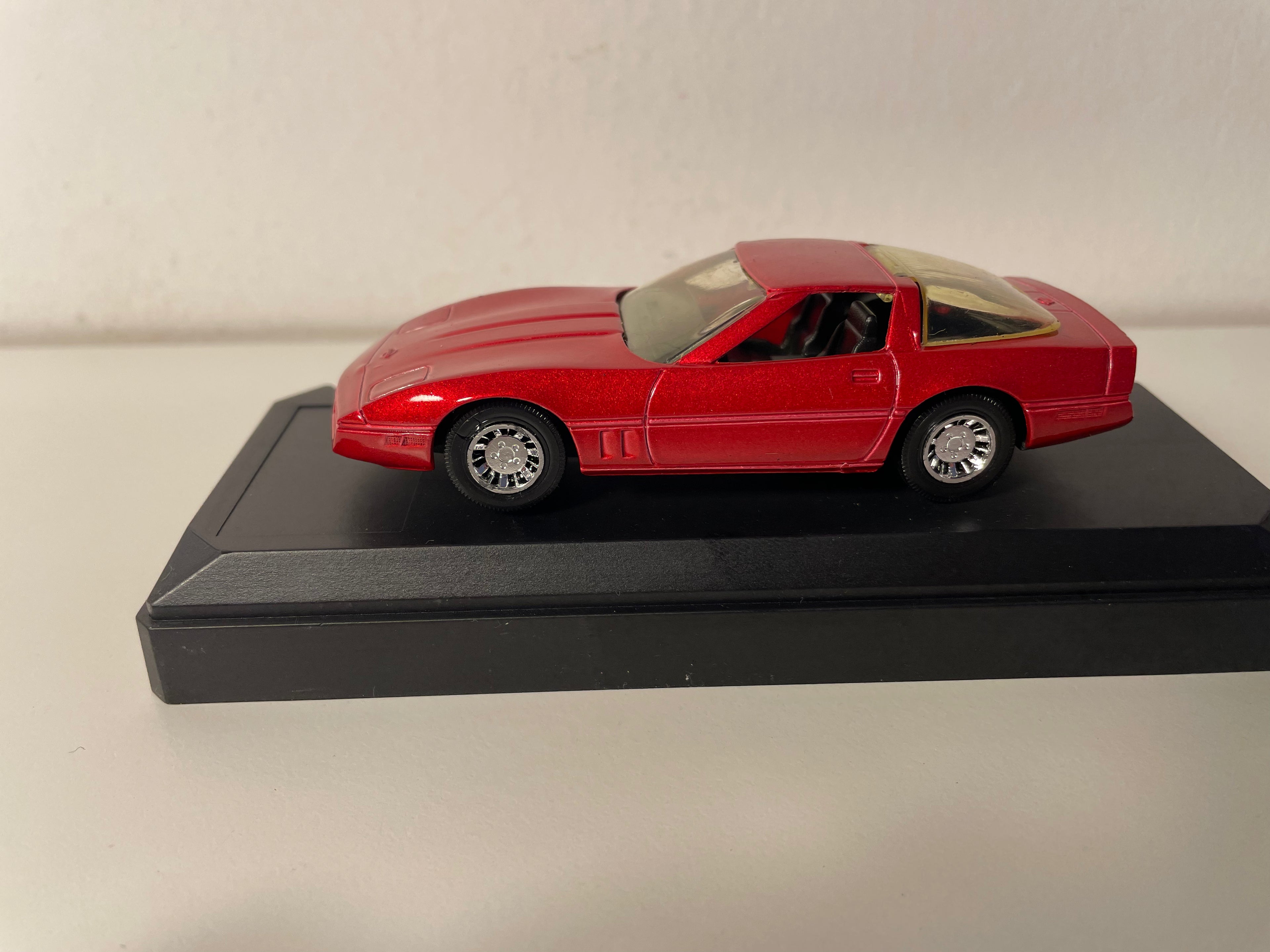 Corvette Chevrolet vermelha - Solido referência 1513 (carro americano)