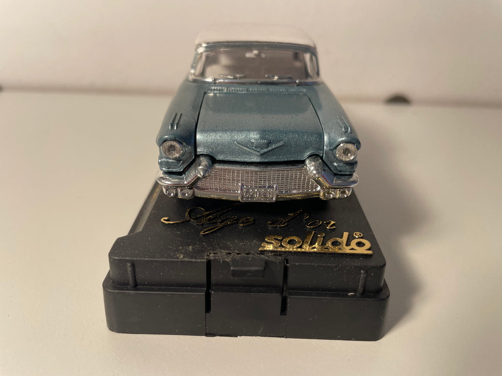 Cadillac Eldorado Séville bleue et toit blanc - Solido référence 4520 (voiture américaine)