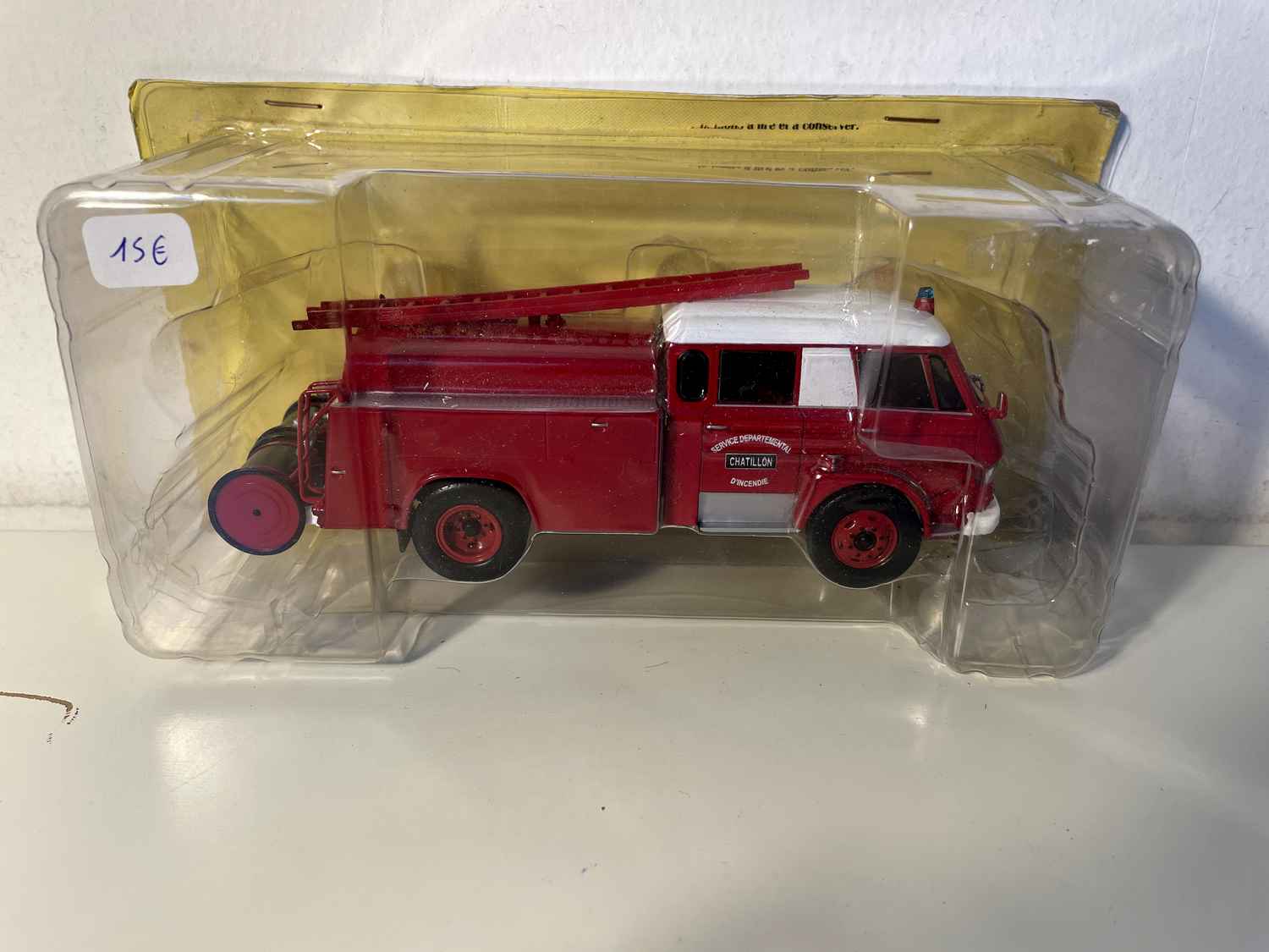 Camion POMPIERS de Châtillon