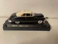 Buick Super kabriolet czarny z beżowym dachem z 1950 roku - Solido nr 4511 (samochód amerykański)