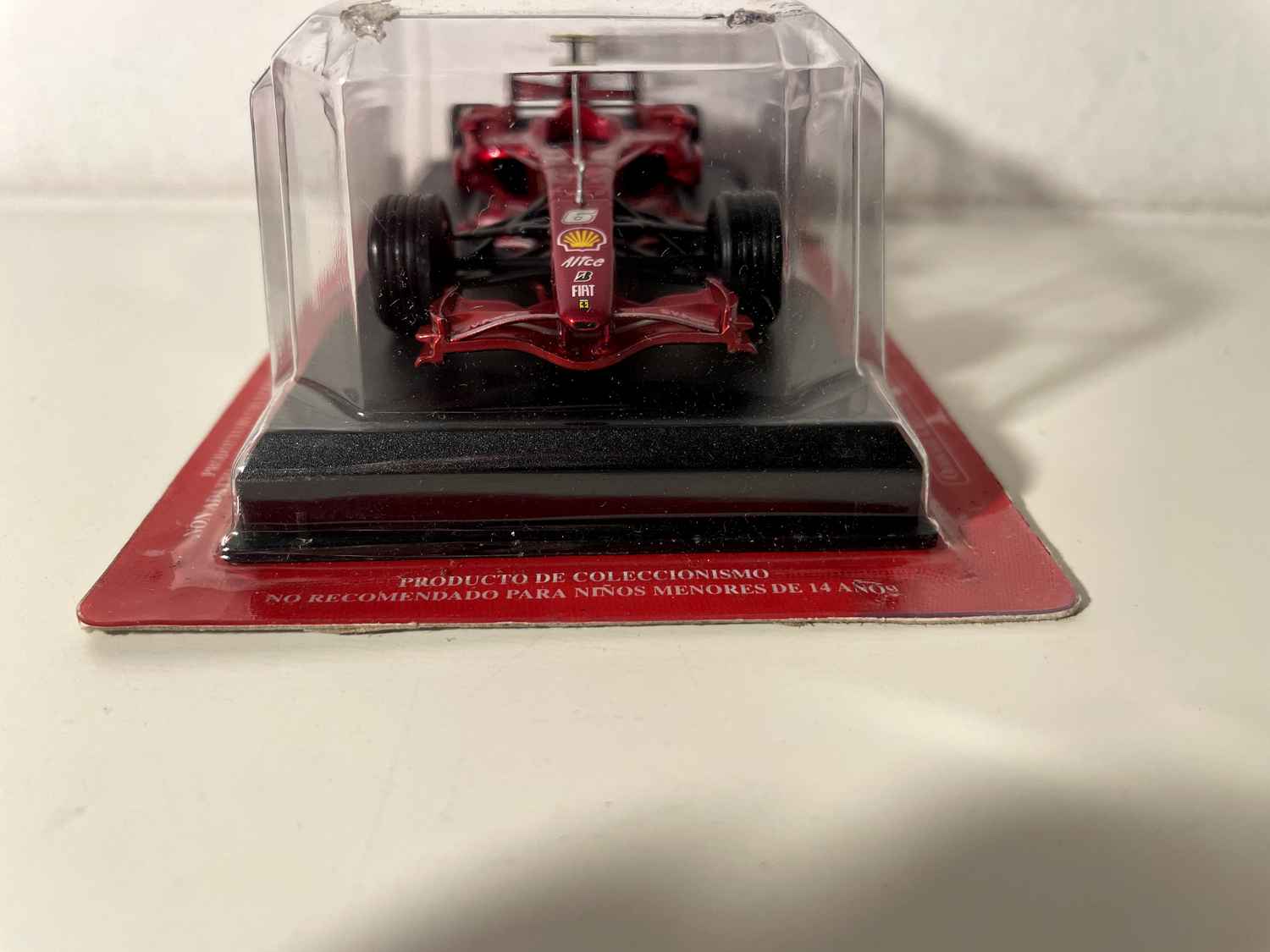 Ferrari F2007 rouge numéro 6 de 2007 - Formule 1 - Kimi Raikkonen