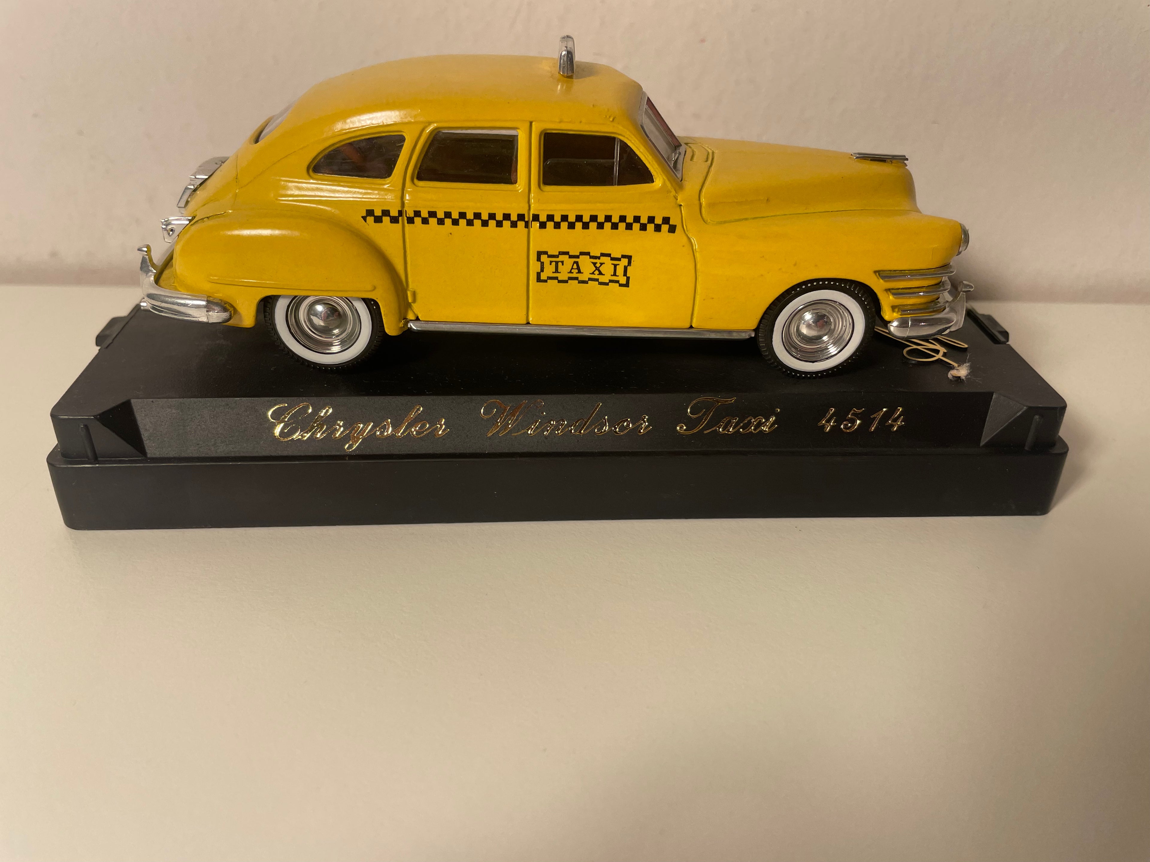 Chrysler Windsor giallo TAXI - Solido riferimento 4514 (auto americana)