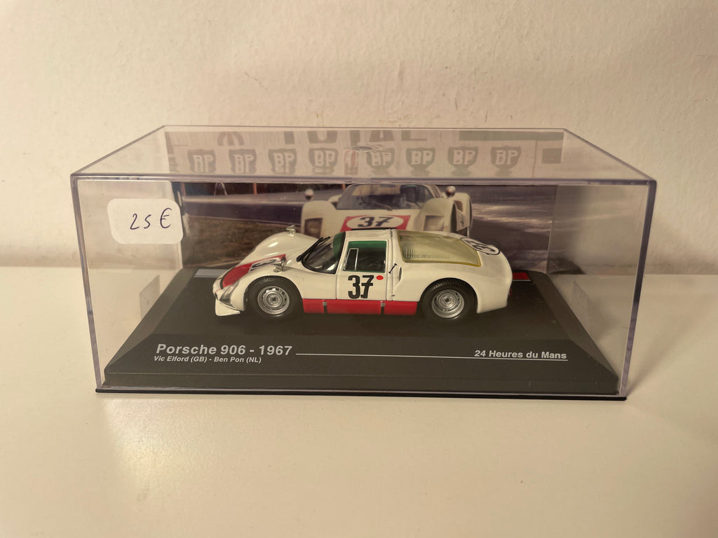 Porsche 906 Weiß und Rot Nummer 37 - 24 Stunden von Le Mans 1967