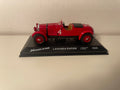 Lagonda Rapide vermelho número 4 (24 Horas de Le Mans de 1935)