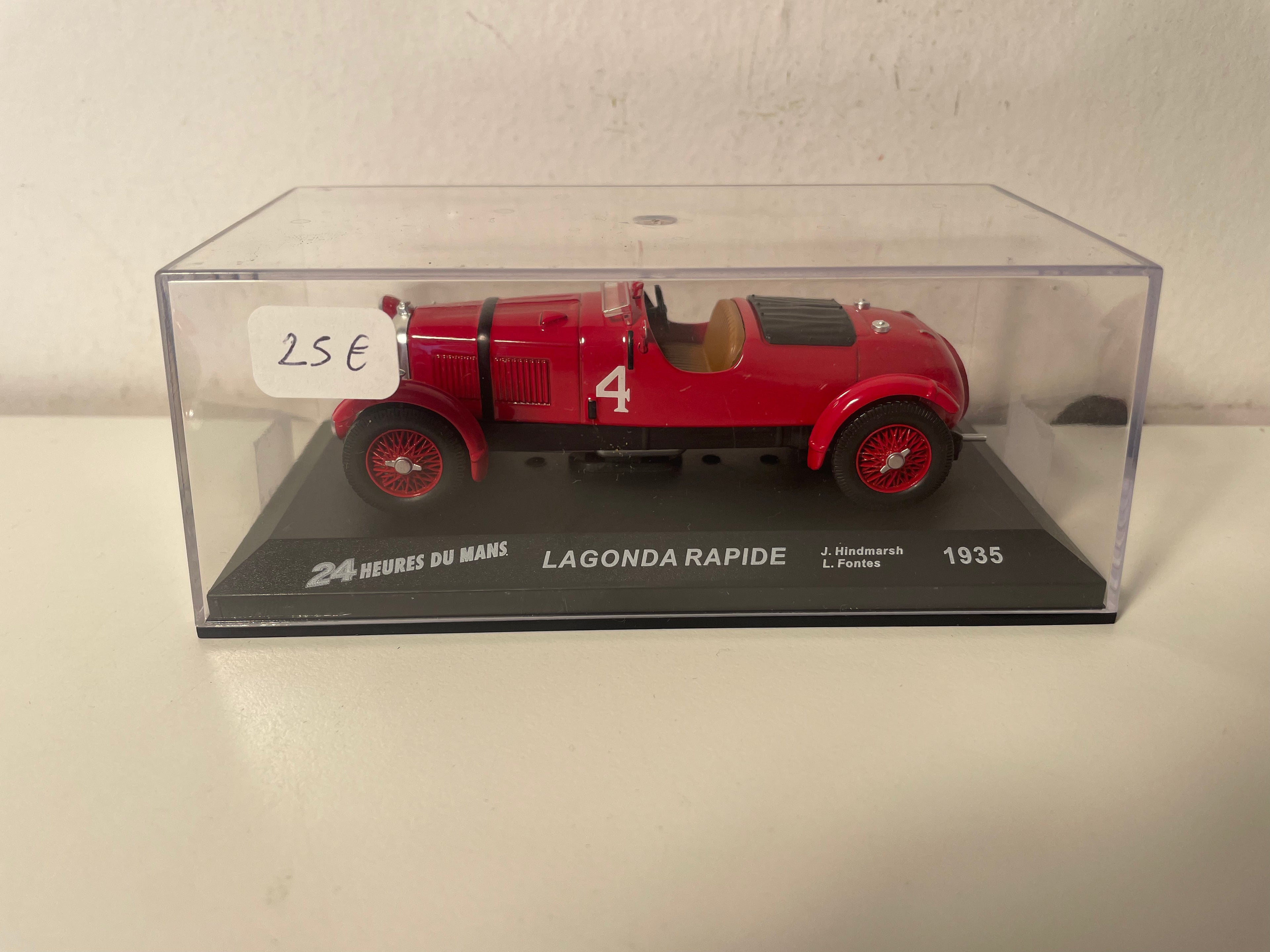 Lagonda Rapide rojo número 4 (24 Horas de Le Mans de 1935)