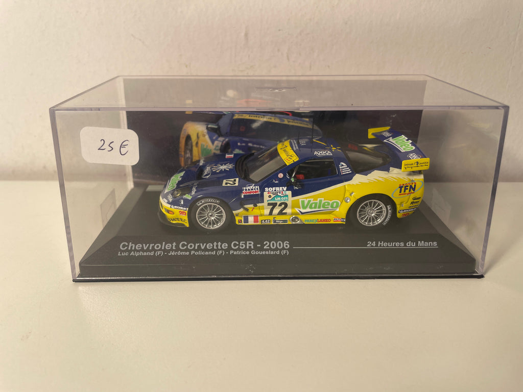 Chevrolet Corvette C5R bleue et jaune numéro 72 - 24 heures du Mans de 2006