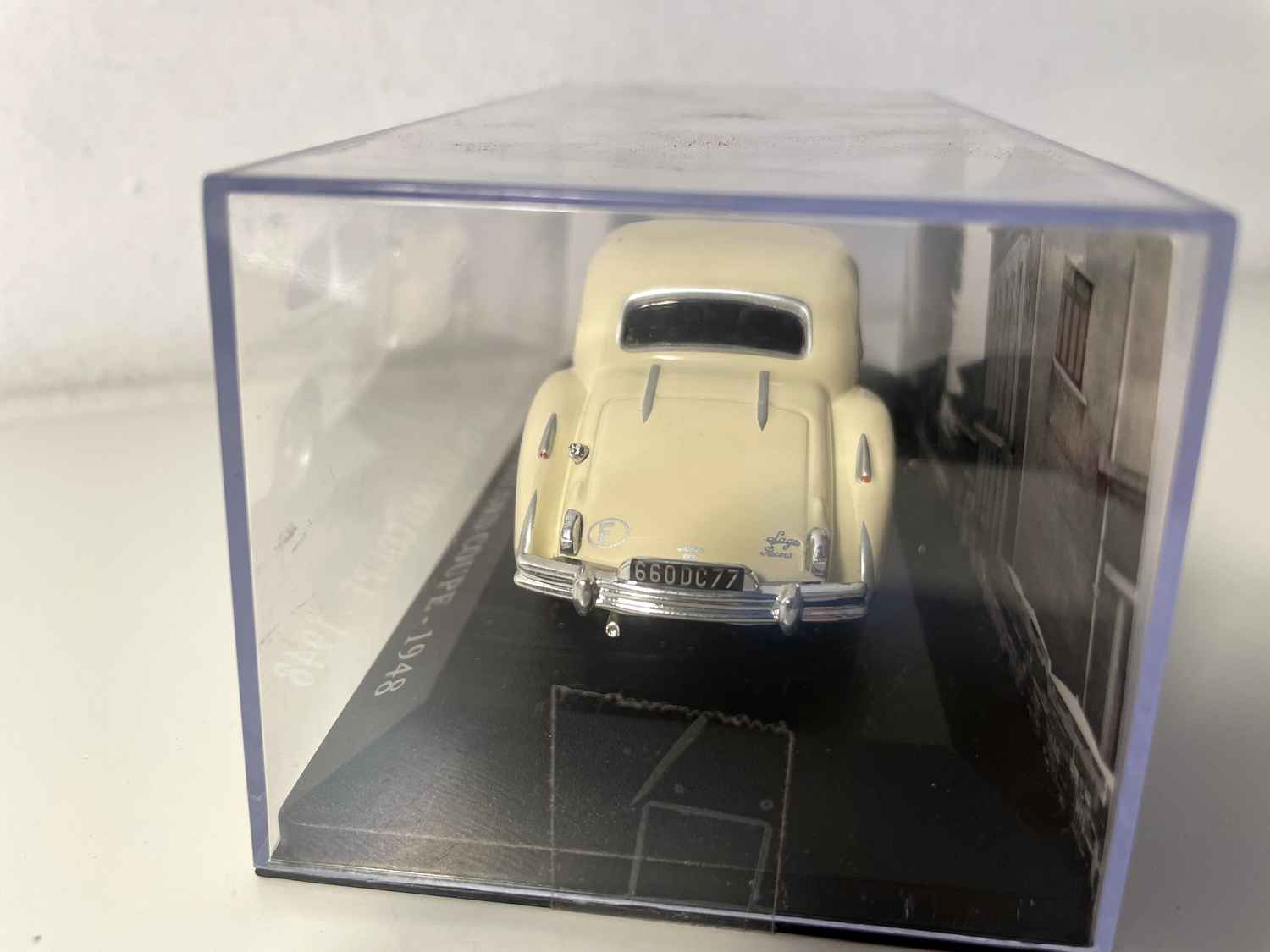 Talbot Lago T26 Record Coupe del 1948 color crema