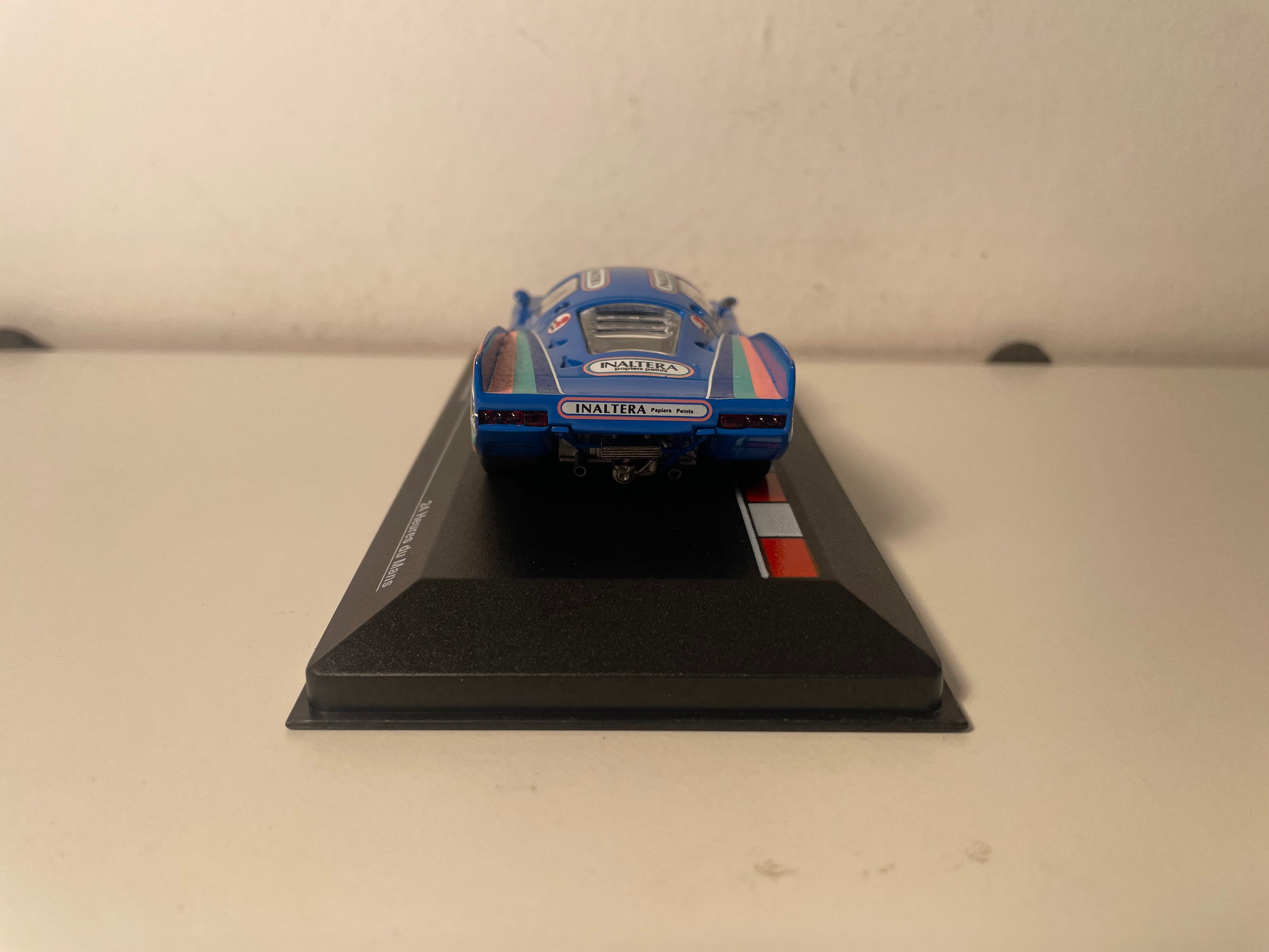 Inaltera GT bleue numéro 88 - 24 heures du Mans 1977