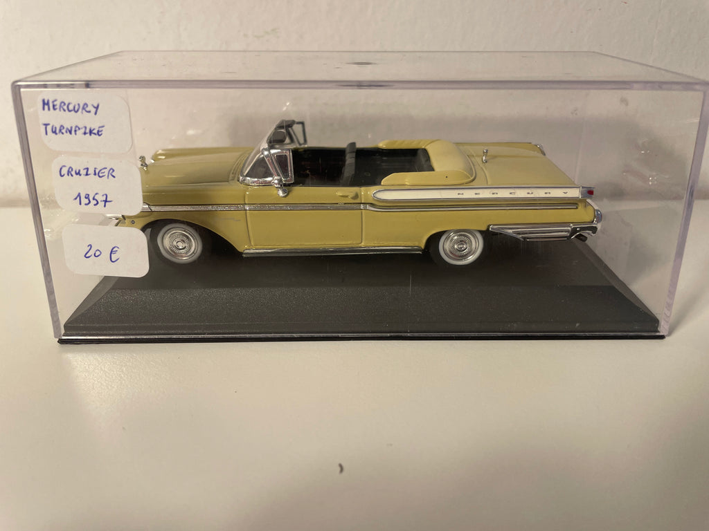 Mercury Turnpike Cruiser gielmé Mustard aus 1957 (amerikanescht Auto)