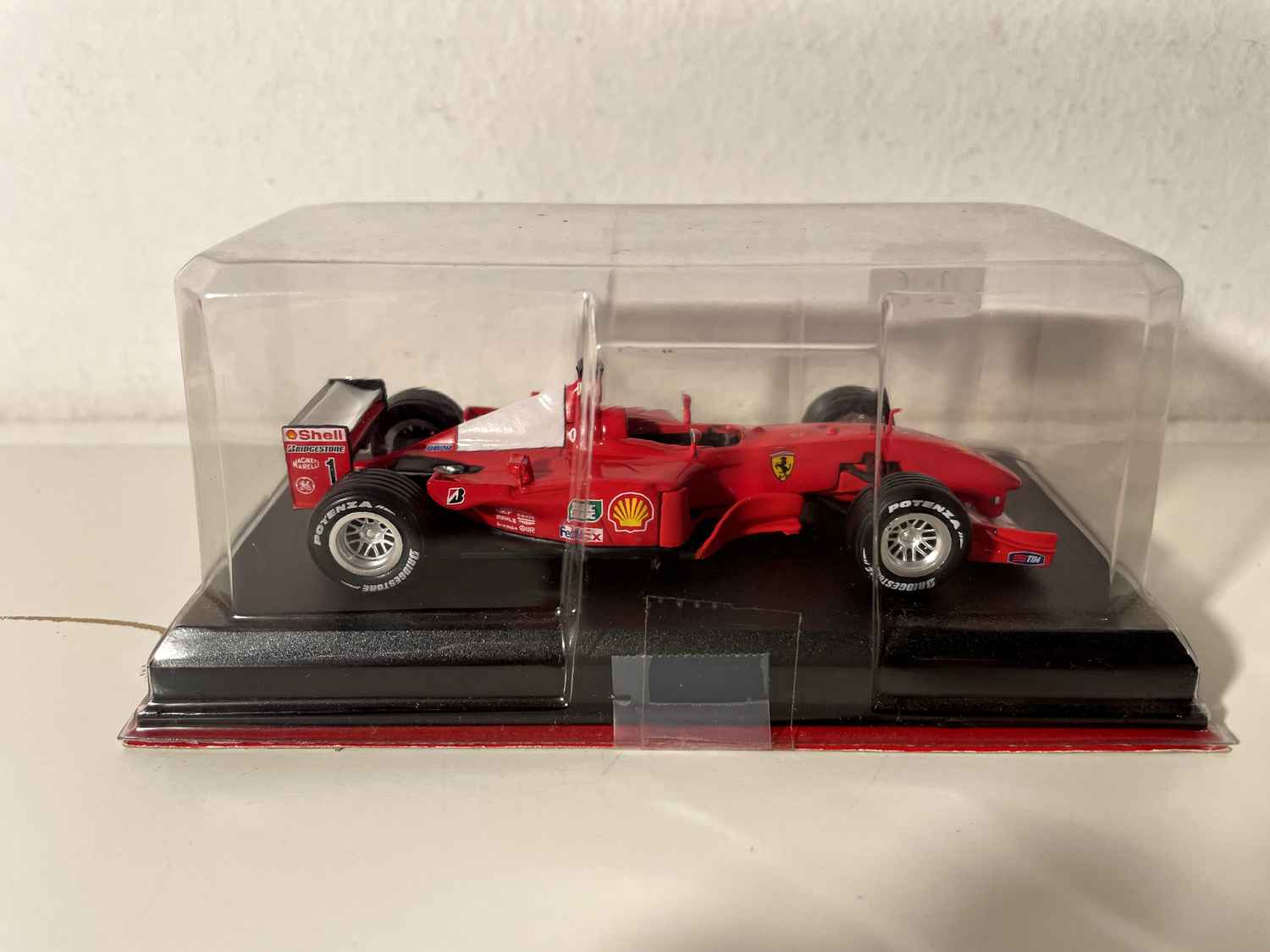 Ferrari F2001 rood nummer 1 - Formule 1 (Altaya)